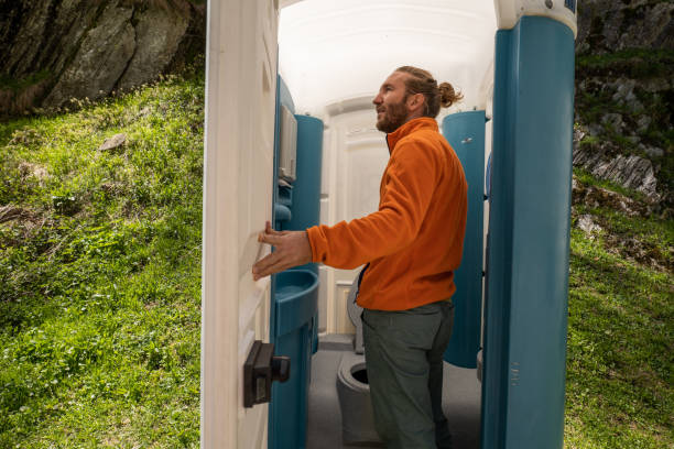 Best Porta potty delivery and setup  in Camden, TN